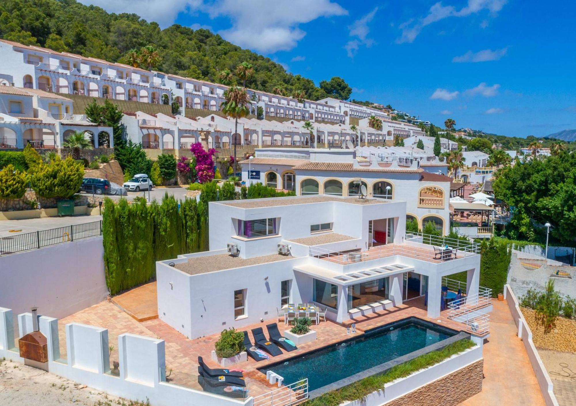 Villa Moderna - Plusholidays كاليبي المظهر الخارجي الصورة